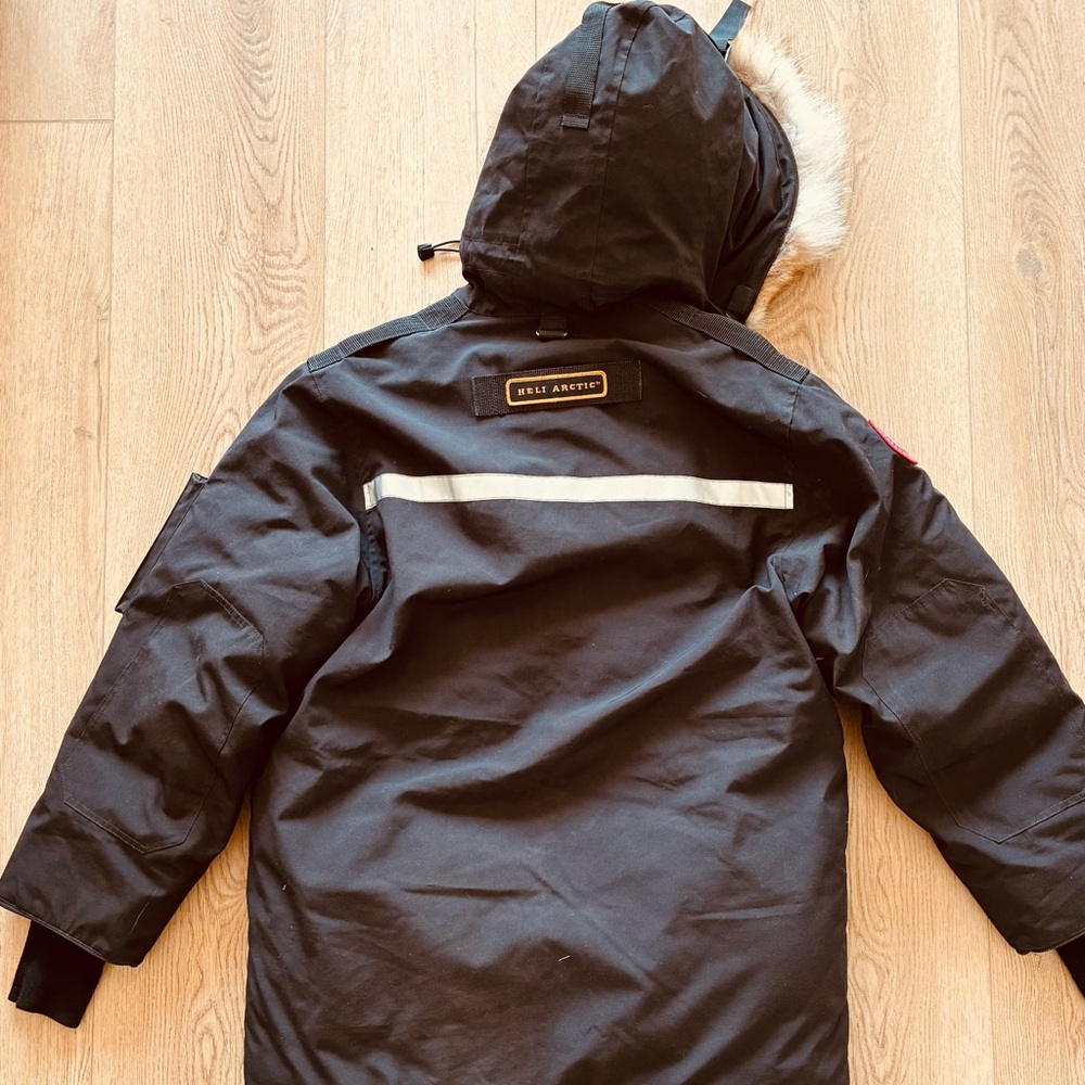 Canada Goose Heli Arctic Black Parka with Fur Trim M medium vintage - Picture 2 of 7